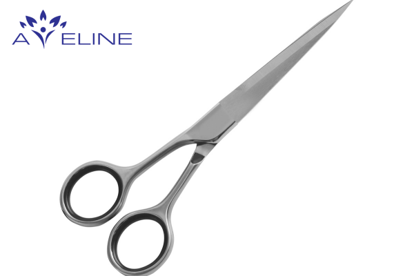Hướng dẫn cách tỉa lông vùng kín bằng kéo an toàn 