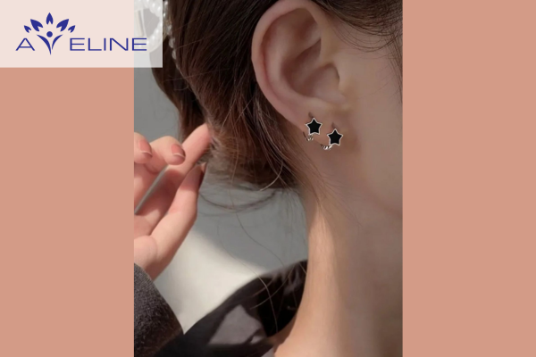 Mọc lông vành tai phải có nguy hiểm không?